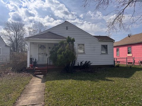 Photo of 350 Smith Street, Dayton, OH 45417 (MLS # 1043900)
