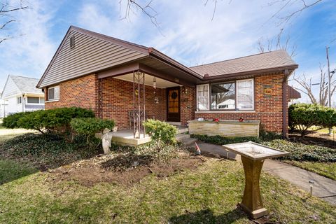 Photo of 500 Lewis Drive, Fairborn, OH 45324 (MLS # 1042986)