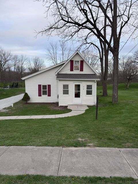 Photo of 418 N Defiance Street, Saint Marys, OH 45885 (MLS # 1045695)