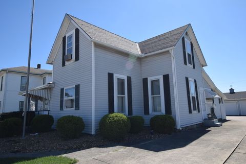 Photo of 705 W Sandusky Avenue, Bellefontaine, OH 43311 (MLS # 1044603)