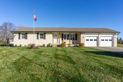 Photo of 4444 Willowdale Road, Springfield, OH 45502 (MLS # 1043229)