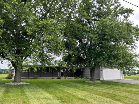 Photo of 10805 Celina Mendon Road, Mendon, OH 45862 (MLS # 1048656)