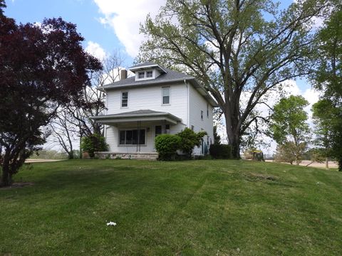 Photo of 2105 E Loy Road, Piqua, OH 45356 (MLS # 1045272)