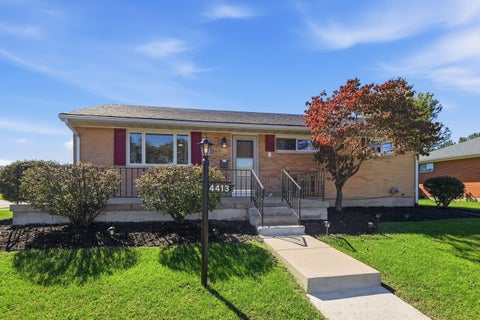 Photo of 4413 Randall Drive, Springfield, OH 45503 (MLS # 1049004)