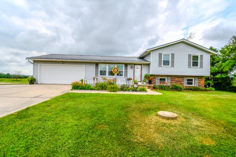 Photo of 13493 Old Troy Pike, Saint Paris, OH 43072 (MLS # 1046891)