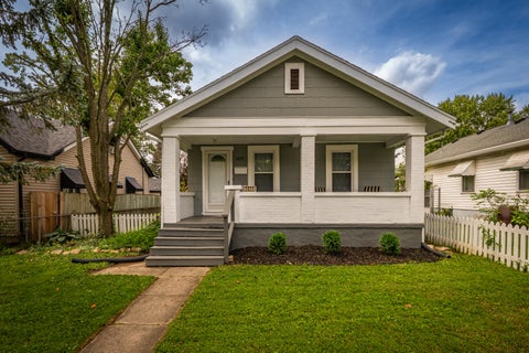 Photo of 2835 Wayland Avenue, Dayton, OH 45420 (MLS # 1048394)