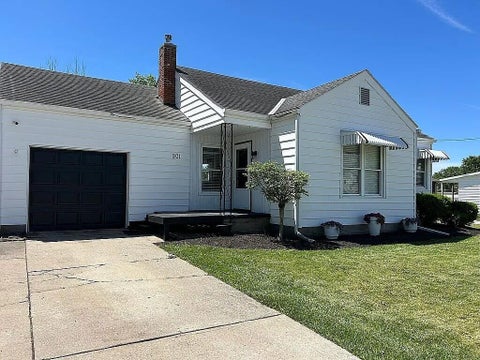 Photo of 201 E South Street, Anna, OH 45302 (MLS # 1046854)