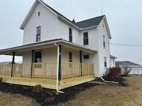 Photo of 3755 N Grubb Road, Delphos, OH 45833 (MLS # 1042645)