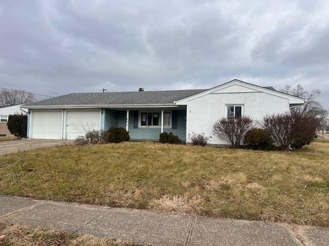 Photo of 1001 Langdale Avenue, New Carlisle, OH 45344 (MLS # 1043250)