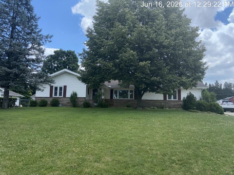 Photo of 945 Wooddale Drive, Urbana, OH 43078 (MLS # 1047213)