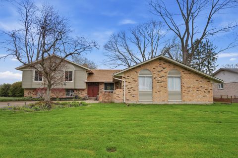 Photo of 5120 Marshall Road, Dayton, OH 45429 (MLS # 1044759)