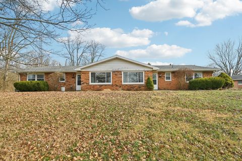 Photo of 20762078 Stowe Drive, Springfield, OH 45505 (MLS # 1043481)