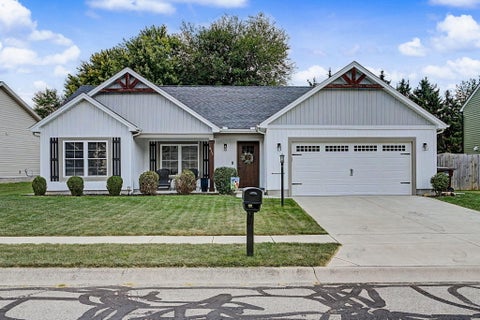 Photo of 511 Colony Trail, New Carlisle, OH 45344 (MLS # 1048233)
