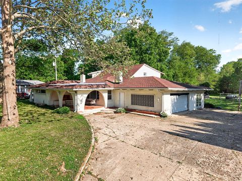 Photo of 2684 Arthur Road, Springfield, OH 45502 (MLS # 1045796)