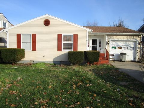 Photo of 405 Lake Street, Troy, OH 45373 (MLS # 1043497)