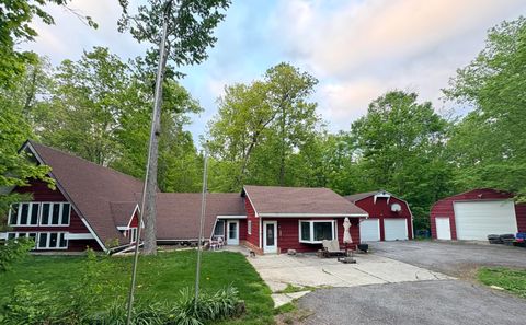 Photo of 24545 Fairmount Road, Waynesfield, OH 45896 (MLS # 1045904)