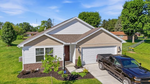 Photo of 125 Arlington Drive, Eaton, OH 45320 (MLS # 1046608)
