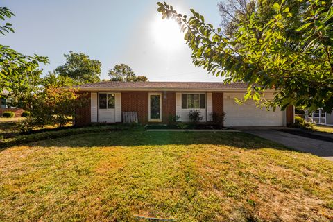 Photo of 15 Sexton Drive, Xenia, OH 45385 (MLS # 1041460)