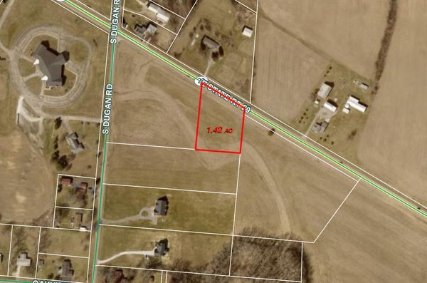 E STATE ST, FAIRBORN, OH 45324 - Image b735db4f8f785beae926b99e7c5fdc8d/3061110450
