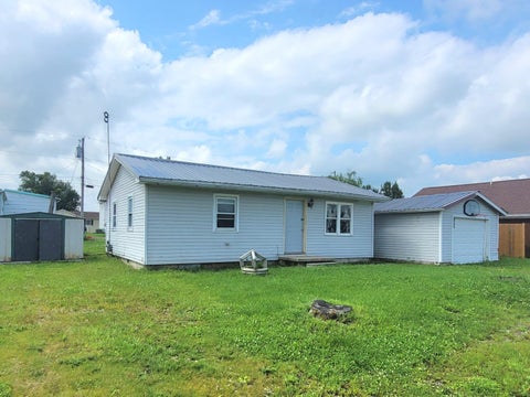 Photo of 115 Lakeview Drive, Celina, OH 45822 (MLS # 1047817)