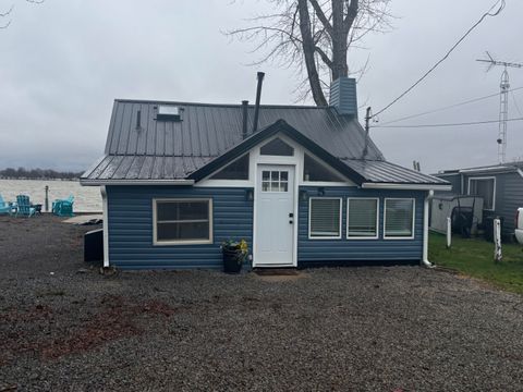 Photo of 5 Private Drive, Russells Point, OH 43348 (MLS # 1044680)