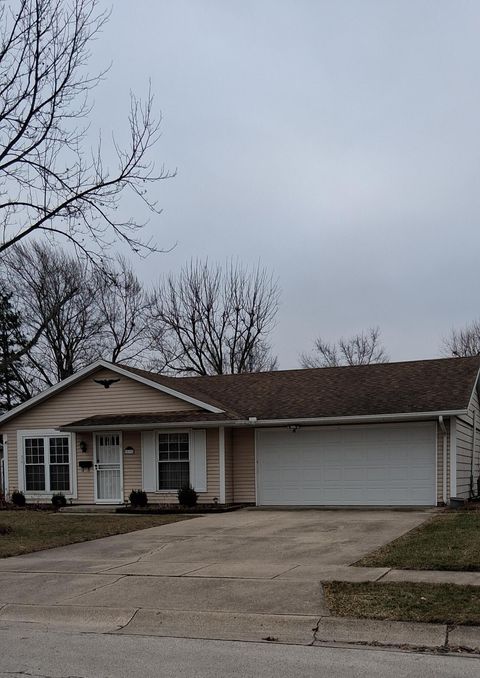 Photo of 819 Heather Drive, Saint Marys, OH 45885 (MLS # 1043891)