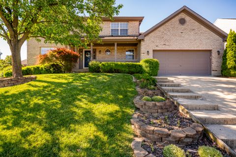 Photo of 420 Ashbury Farms Drive, Vandalia, OH 45377 (MLS # 1045662)