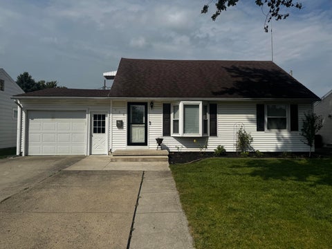 Photo for 854 Lake Avenue