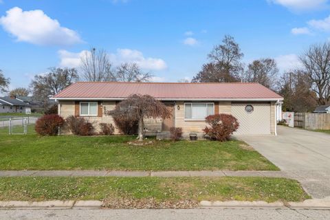 Photo of 6596 Oak Hill Drive, Enon, OH 45323 (MLS # 1042617)