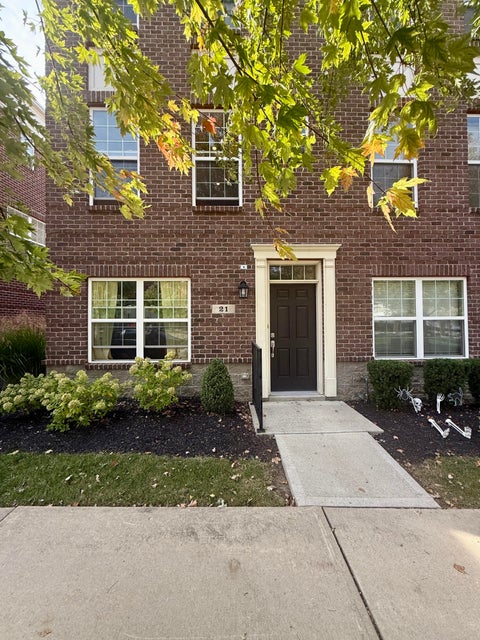 Photo of 21 Mill Run Place, Springfield, OH 45502 (MLS # 1048874)