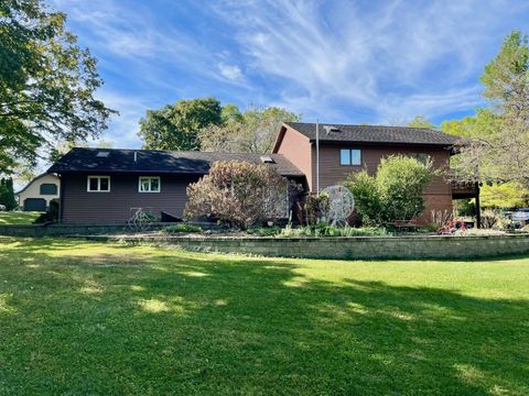 Photo of 6215 New Carlisle Pike, Springfield, OH 45504 (MLS # 1044668)