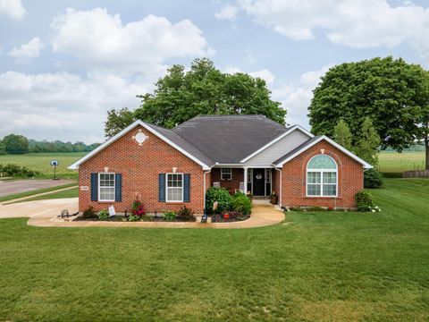 Photo of 725 Loxley Lane, Troy, OH 45373 (MLS # 1044543)