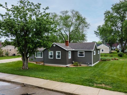 Photo of 127 Wise Street, Bradford, OH 45308 (MLS # 1045319)