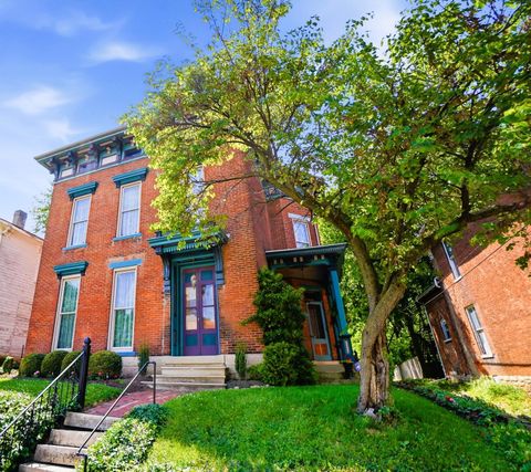Photo of 329 S Plum Street, Springfield, OH 45506 (MLS # 1045836)
