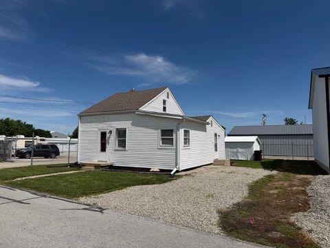 Photo of 214 Northway Drive, Saint Marys, OH 45885 (MLS # 1046349)
