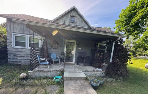 Photo of 212 South Sandusky Street St, Rushsylvania, OH 43347 (MLS # 1038905)