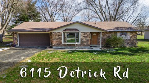 Photo of 6115 Detrick Road, Tipp City, OH 45371 (MLS # 1043093)