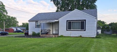 Photo of 1515 W High Street, Piqua, OH 45356 (MLS # 1045545)