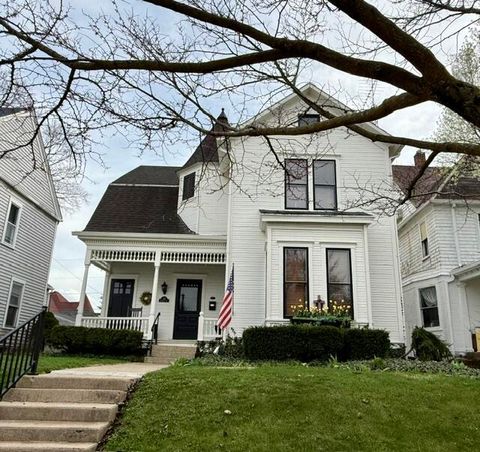 Photo of 723 W Greene Street, Piqua, OH 45356 (MLS # 1044701)