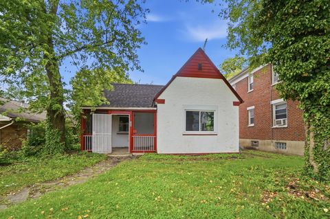 Photo of 348 Delaware Avenue, Dayton, OH 45405 (MLS # 1045595)
