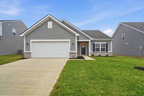 Photo of 4016 Chakeres Avenue, Springfield, OH 45505 (MLS # 1043136)