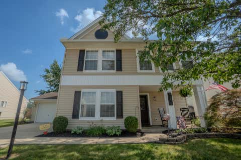Photo of 1816 Springwood Drive, Piqua, OH 45356 (MLS # 1046825)