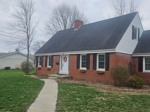 Photo of 935 W High Street, Saint Marys, OH 45885 (MLS # 1044724)