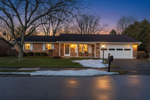 Photo of 2403 Armstrong Drive, Sidney, OH 45365 (MLS # 1043614)