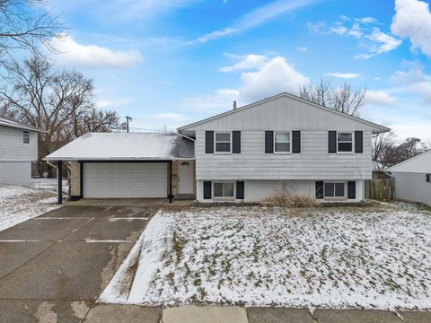 Photo of 6226 Hemingway Road, Dayton, OH 45424 (MLS # 1043169)