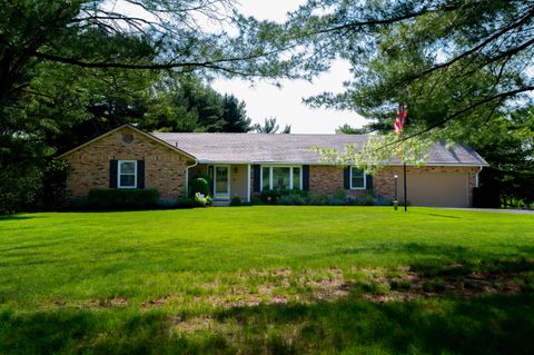 Photo of 6126 Knollwood Road, Springfield, OH 45502 (MLS # 1045994)