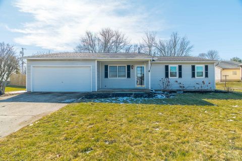 Photo of 227 E Walnut Street, Saint Paris, OH 43072 (MLS # 1043955)