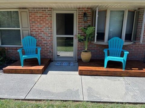 Photo of 4322 Midfield Street, Springfield, OH 45503 (MLS # 1044369)