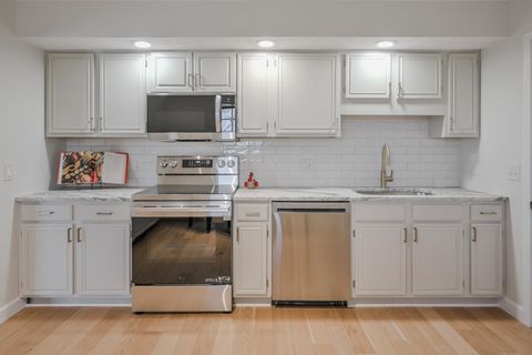 Photo of 732 Grandview Drive, Springfield, OH 45503 (MLS # 1044756)