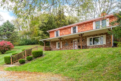 Photo of 5230 W US Highway 36, Urbana, OH 43078 (MLS # 1042322)